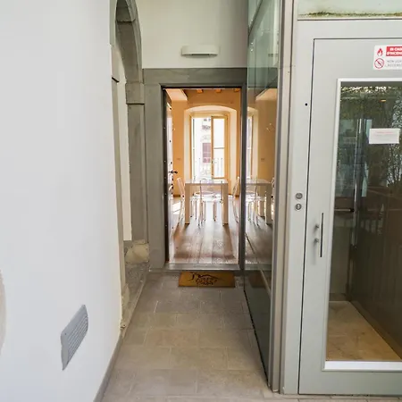 Lägenhet P&p Tiraboschi Bergamo
